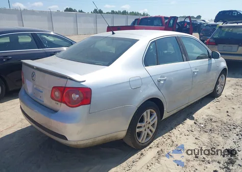 2007 Volkswagen Jetta Wolfsburg Edition из США, поврежденный, VIN 3VWEF71K87M138516